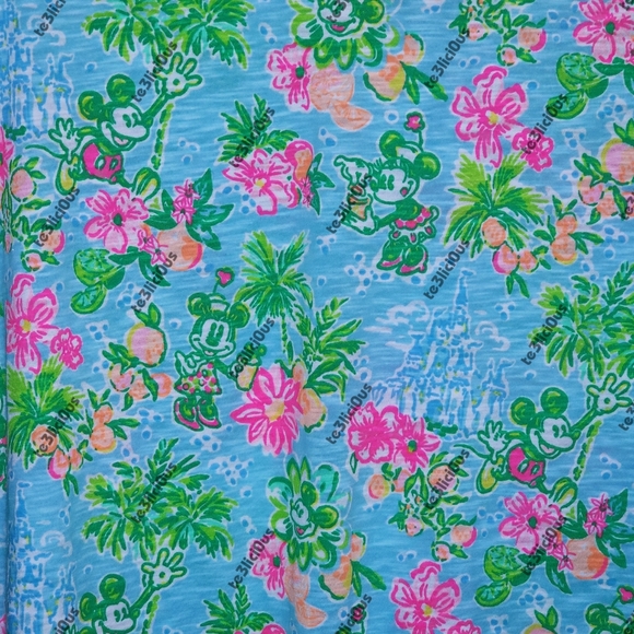 DISNEY PARKS LILY PULITZER MICKEY MINNIE V-NECK T-SHIRT - Picture 3 of 3